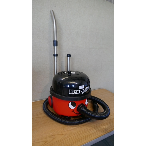 6074 - Henry Micro Hi-Flo Vacuum, Original RRP £139.99 + Vat (335-298) *This lot is subject to Vat