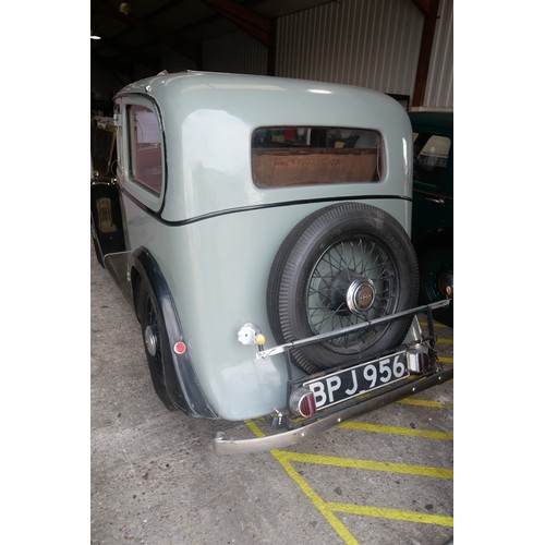 397 - A 1934 Standard 9 Saloon registered BPJ 956. This classic pre-war car is fitted with a 1052cc side-v... 