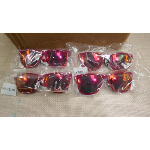 6118 - Box of 50 pairs of mixed style Silverback sunglasses