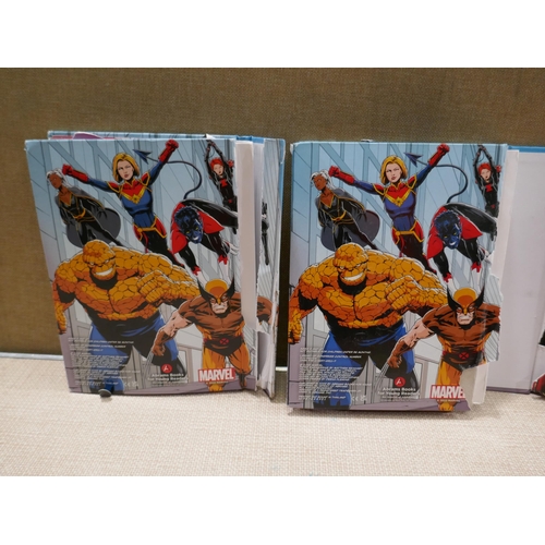 6158 - 3 x The Marvel Superheroes Books And Disney Pad - Damaged (334-185,186,187) *This lot is subject to ... 