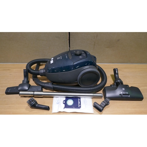 6177 - Electrolux Vacuum Cleaner - This lot requires a UK adapter (334-526) *This lot is subject to Vat