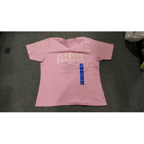 6262 - 7 X Ellesse light Pink Ladies T-shirts: Size L (335-3/85796) *This lot is subject to Vat