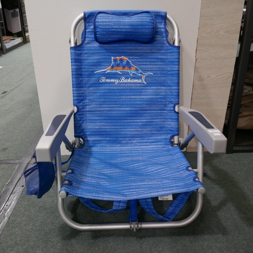 6195 - Tommy Bahama Beach Chair  (334-249) *This lot is subject to Vat