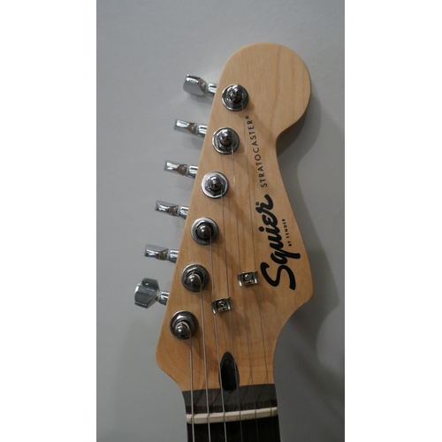 6198 - Squier Electric Guitar+Amp - This lot requires a UK adapter (334-449) *This lot is subject to Vat