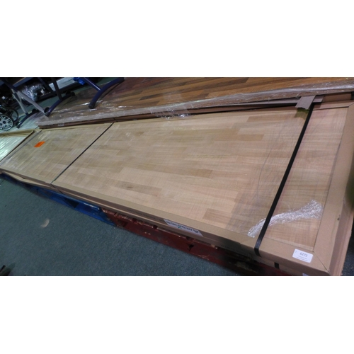 6272 - Worktop Solid Oak 300cm x 60cm (554-176)   * This lot is subject to vat