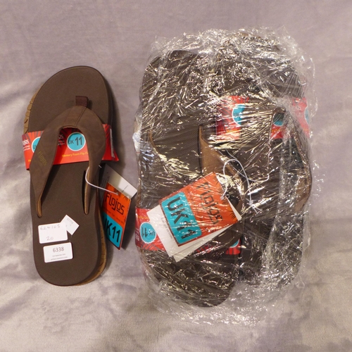 6338 - 5 x pairs of Flojo men's brown Bajo flip flops: size Uk 11 (335-20/85796) *This lot is subject to Va... 