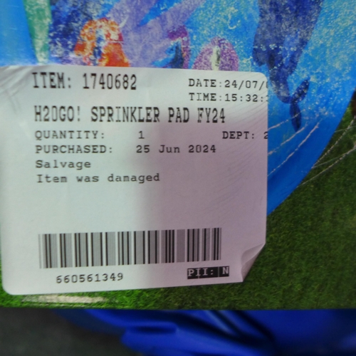 6391 - Intex Castle Bouncer Jump-O-Lene, H20Go! Sprinkler Pad 10Ft      (335-264,278) *This lot is subject ... 