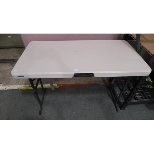 6395 - 4Ft Adjustable Height Table 122Cm X 61 Cm X 60-86Cm   (335-272) *This lot is subject to Vat