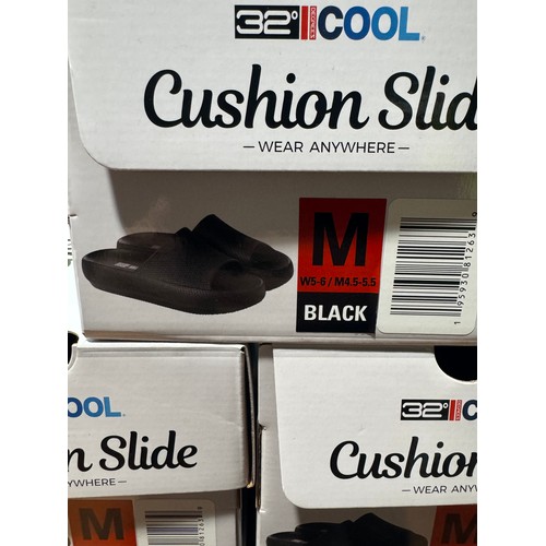 6358 - 5 x 32 Degrees cool black cushion slides: size medium (335-40/85796) *This lot is subject to Vat