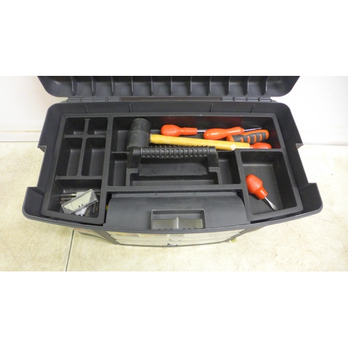 5022 - 5 x 12V tyre inflators, all boxed and a Plasplugs wall and floor heavy duty tile cutter and Triton 1... 