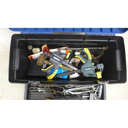 5016 - 6 plastic trays and a cardboard box of assorted piano tuning parts and tools