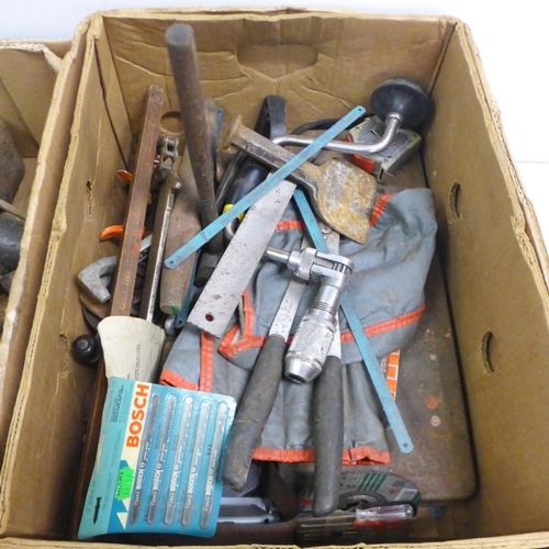 5017 - 2 boxes of assorted hand tools containing mainly wood and metal working tools including saws, hammer... 