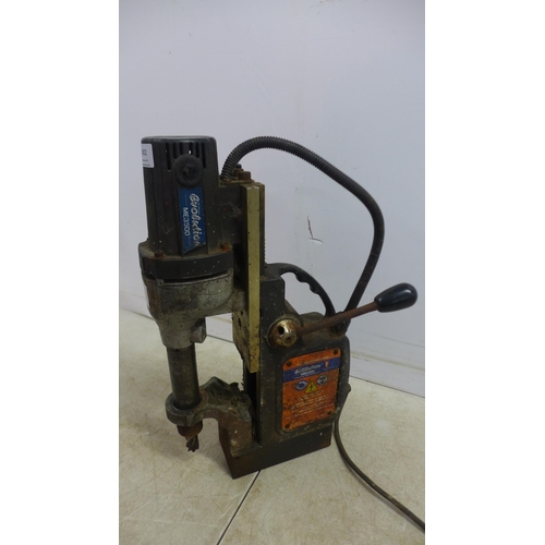 5002 - An Evolution ME3500 110v magnetic core drill