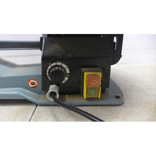 5005 - A Delta 40-540 240v fret saw