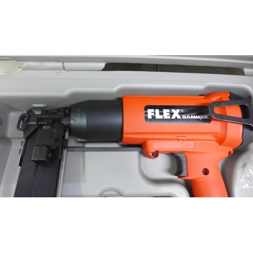 5032 - A Flex Banner staple gun with 2 boxes of Bostitch staples