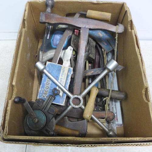 5034 - Two boxes containing an assortment of vintage hand tools and a large amount of drill bits