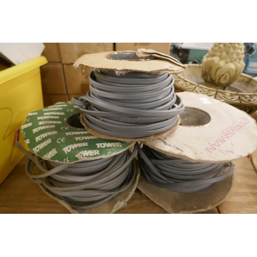 5235 - Three rolls of 3 core wire