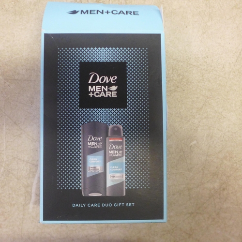 5078 - Three mens gift sets including Dove and Lynx