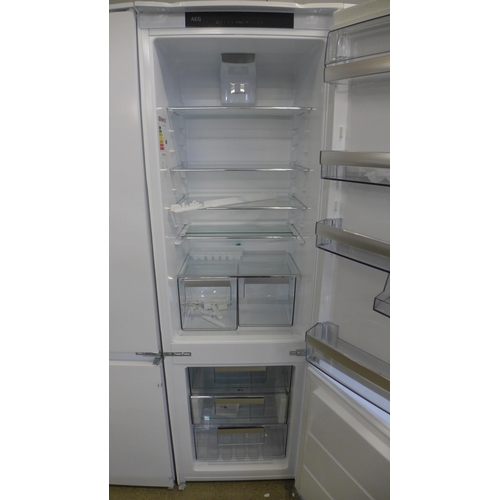 4064 - AEG  70/30 Fridge Freezer (Frost Free)  - Model NoSCE818E6TS, Transit damage Original RRP £790.83  +... 