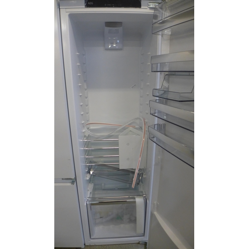 4065 - AEG Integrated Tower Fridge - Model NoSKE818E1DC,Transit damage Original RRP £832.50  + vat (460-33)... 