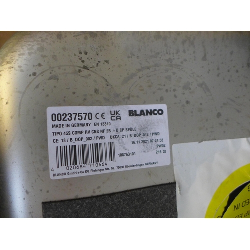 4067 - 2 BLANCO SINKS, Model No 00237570 Original RRP £250.00  + vat (460-205)    * This lot is subject to ... 