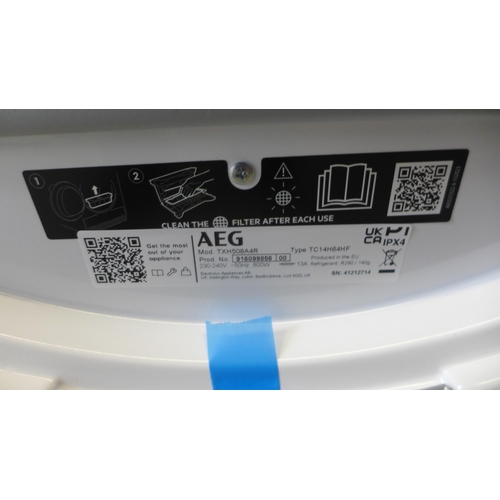 4082 - AEG 8kg Freestanding Condense Tumble Dryer, Original RRP £416.66  + vat (460-198)    * This lot is s... 