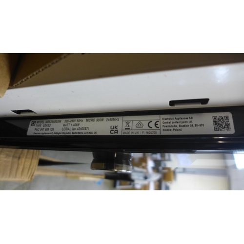 4098 - AEG Microwave - Model No MBE2658SEM, Original RRP £332.50  + vat (460-70)    * This lot is subject t... 