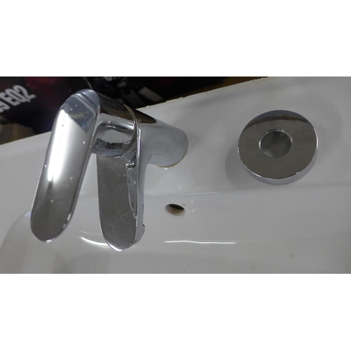 5250 - A wall mounted vanity drawer and handwashing basin