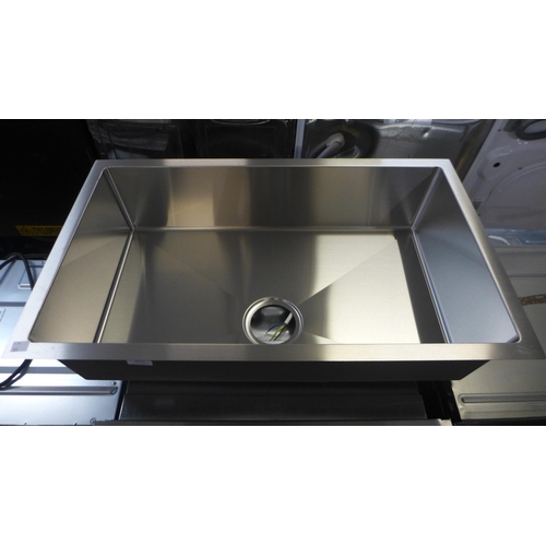 4121 - S/S Sink  * This lot is subject to vat