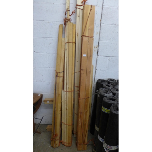 5176 - A quantity of various wood off-cuts and CLS