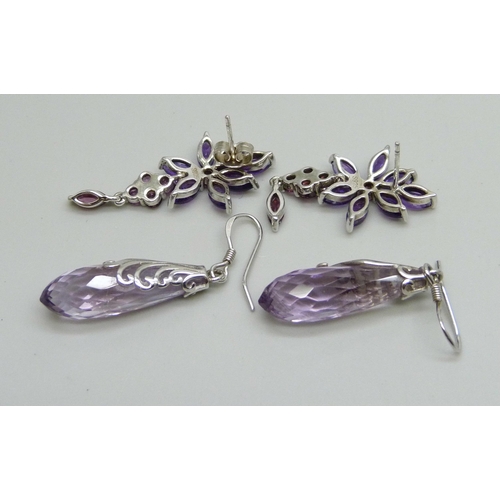 1002 - A pair of silver and amethyst crystal briolette earrings and a pair of silver and amethyst flower de... 