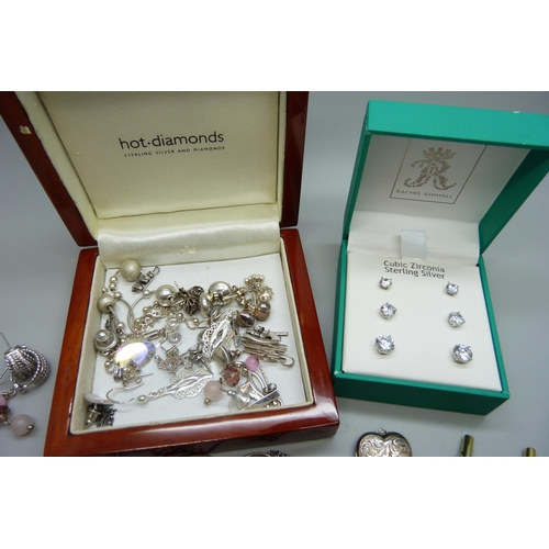 1012 - A collection of silver jewellery including a pair of gilt cufflinks, earrings, bracelets, and a set ... 