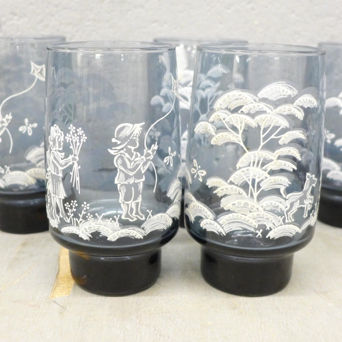 1017 - Seven Mary Gregory style glass tumblers **PLEASE NOTE THIS LOT IS NOT ELIGIBLE FOR IN-HOUSE POSTING ... 