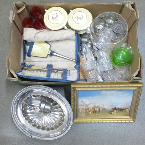 1018 - A set of six cranberry glass beakers, (4+2), four green glass dishes, a set of four Wedgwood soup bo... 