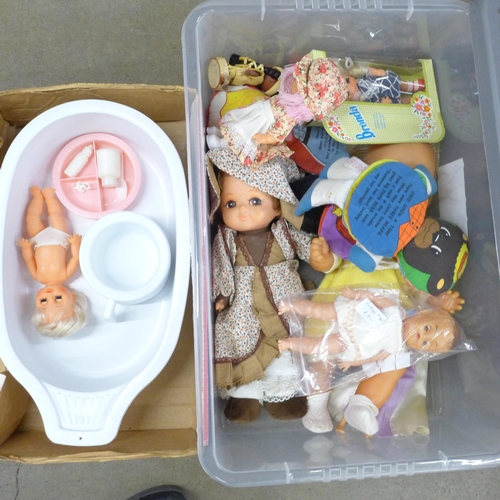 1039 - A box of mixed vintage dolls and a Bernie and bath set **PLEASE NOTE THIS LOT IS NOT ELIGIBLE FOR IN... 