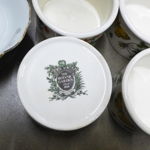 1057 - A box of mixed china including Portmeirion & Wedgwood **PLEASE NOTE THIS LOT IS NOT ELIGIBLE FOR IN-... 