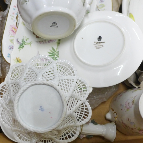 1057 - A box of mixed china including Portmeirion & Wedgwood **PLEASE NOTE THIS LOT IS NOT ELIGIBLE FOR IN-... 