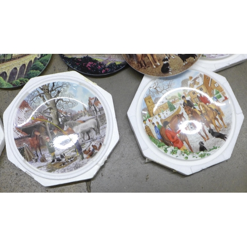 1058 - Limited edition Christmas themed collectors plates and five limited edition train themed collectors ... 