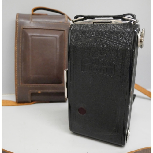 630 - A Nettar folding camera with Zeiss Ikon lens with leather case