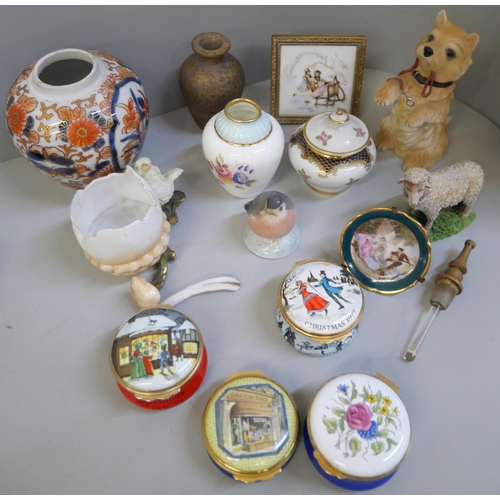 674 - Assorted items; Halycon Days enamel pots, Swarovski crystal animals, Wedgwood Jasperware, etc.