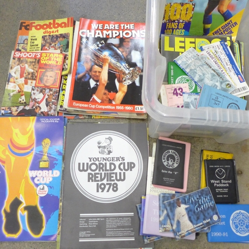 700 - Leeds United match day football programmes, season ticket holders and other football themed brochure... 