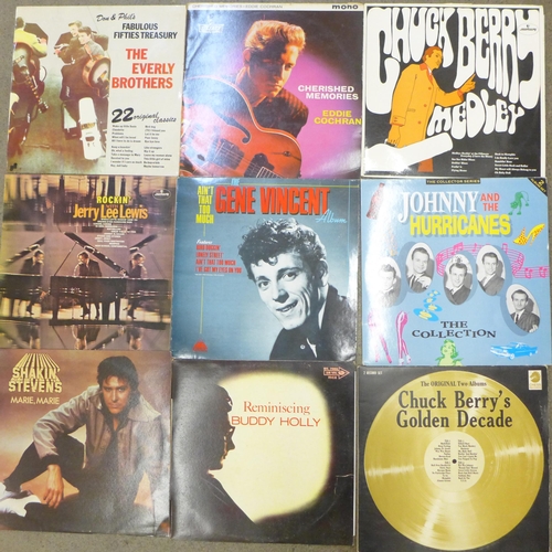 709 - 31 Rock and Roll LP records