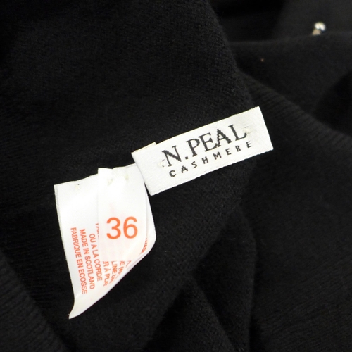 726 - A N. Peal Cashmere new rollneck, Made in Scotland, size small