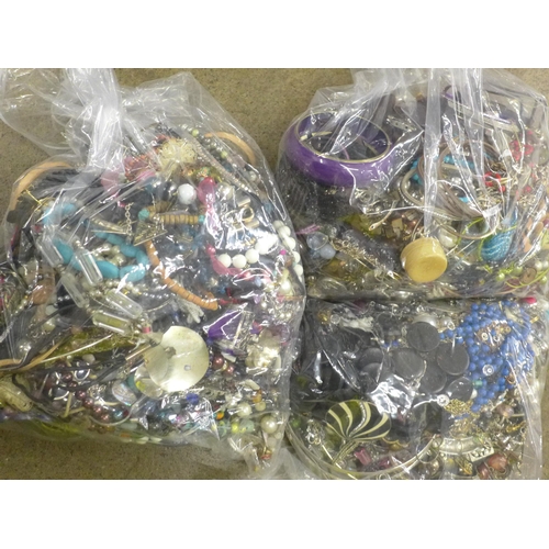 747 - Three bags of costume jewellery