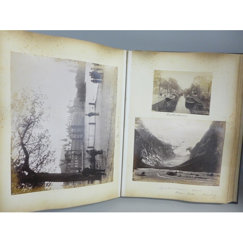 751 - A large original photo album, Germany, Rhone, Glacier and mountains, Innesbruck. Holland, Amsterdam,... 