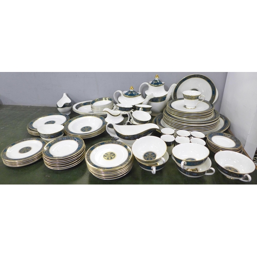 756 - A collection of Royal Doulton Carlyle fine bone china dinnerwares, seven dinner plates, six side pla... 