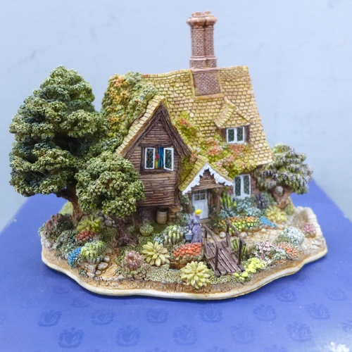 761 - Five Lilliput Lane cottages, includes Beekeepers Cottage, Shades of Summer, Halcyon Days, Water mead... 