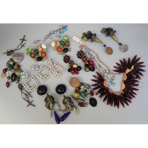 833 - A collection of statement earrings and a Ted Baker necklace