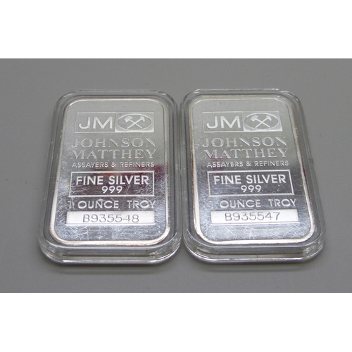 934 - Two fine 999 silver 1oz Johnson Matthey bars