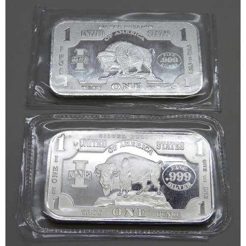 936 - Two fine 999 silver 1oz Buffalo bars, one frosted